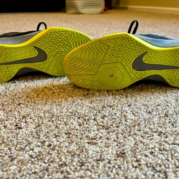 Men’s Size 8.5 Nike Zoom Devosion - Picture 6 of 6